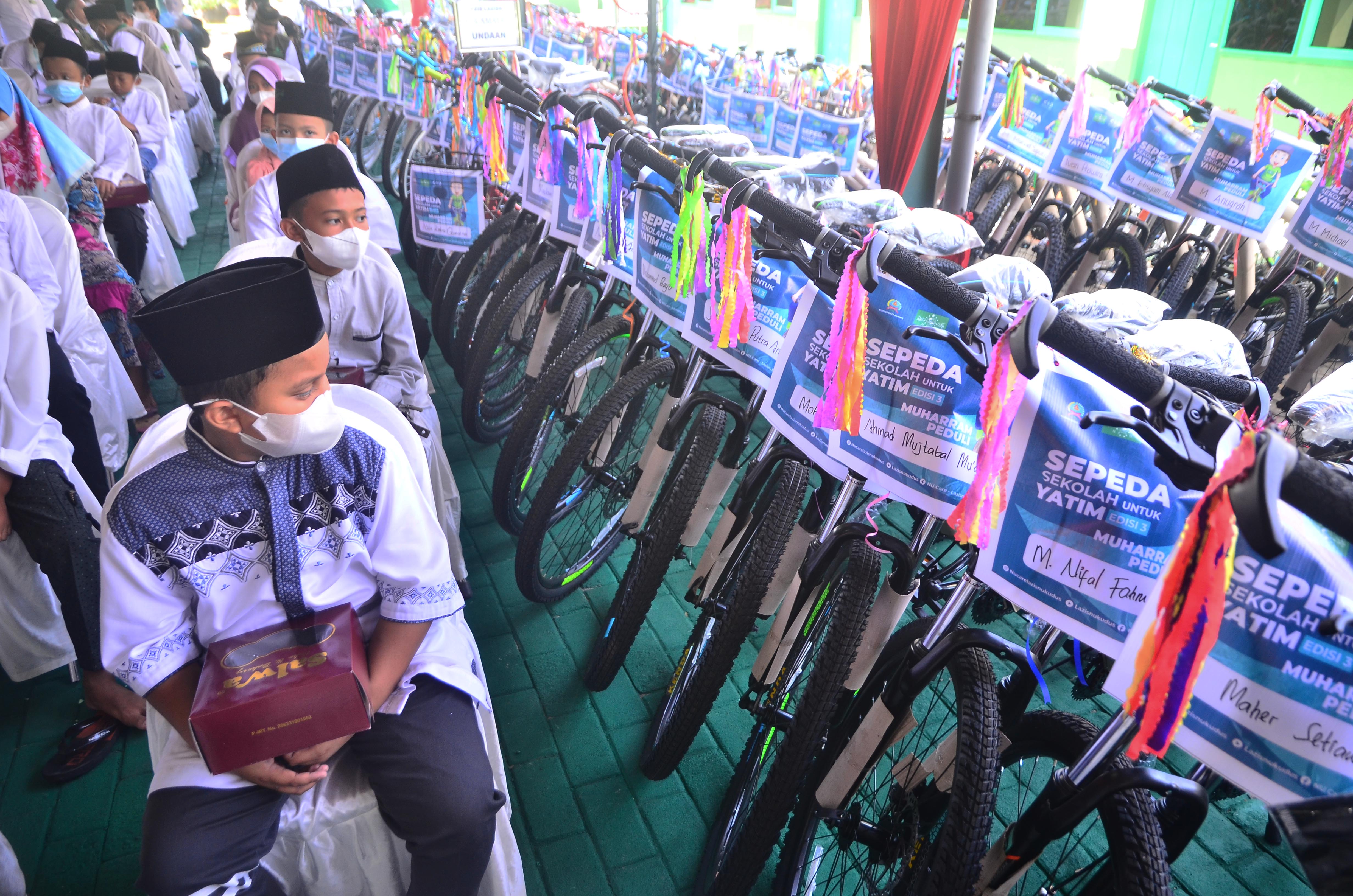 Sepeda Sekolah untuk Anak Yatim