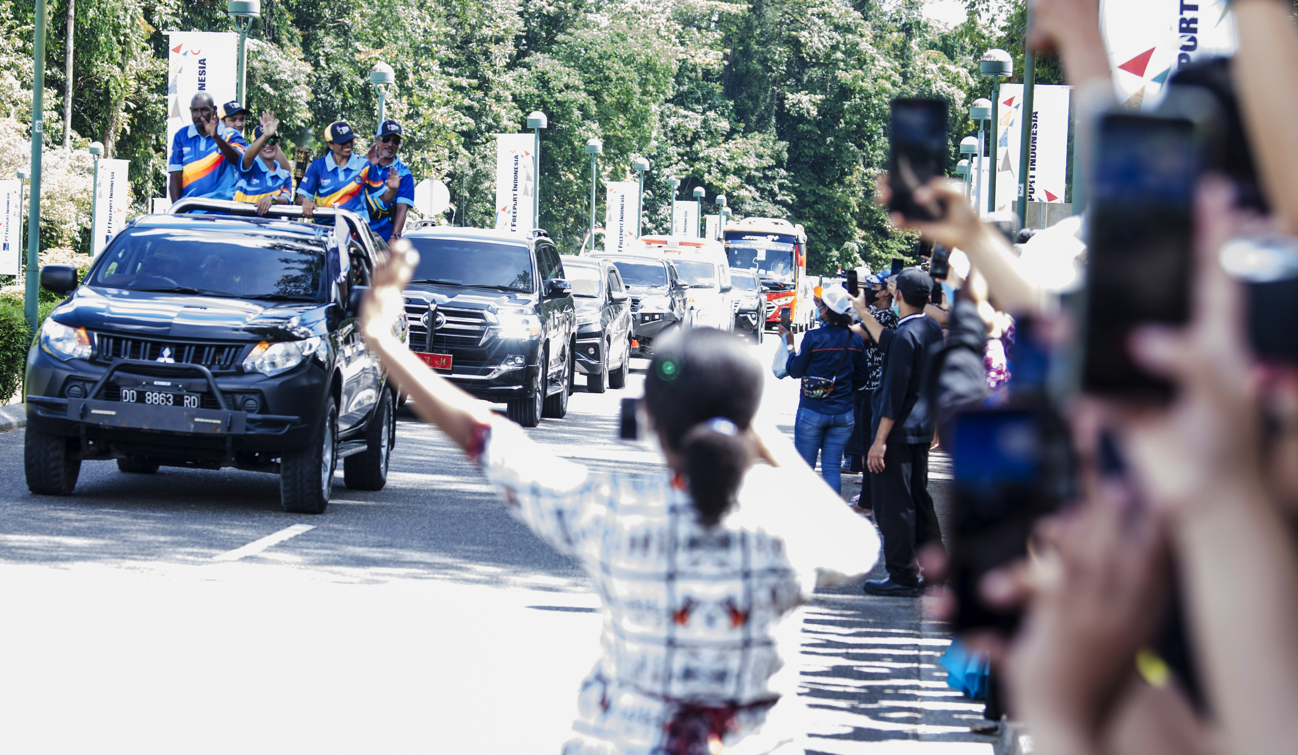 Kirab Api PON XX Papua di Timika