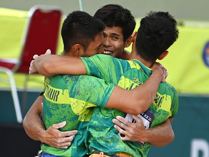 Final Lead Tim Putra Panjat Tebing Pon Papua