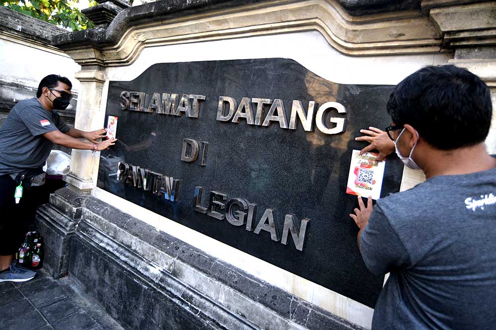 Sistem QR Code Di Pantai Legian