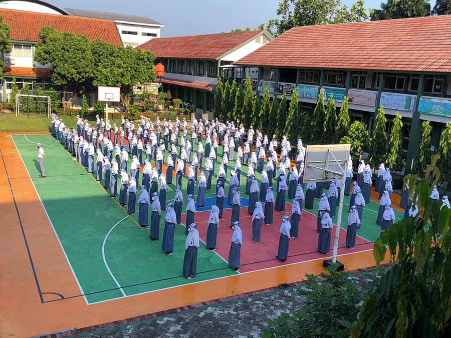 Apel Pengarahan Prokes Bagi Siswa Saat Awal PTM di SMAN 2 Cibinong 