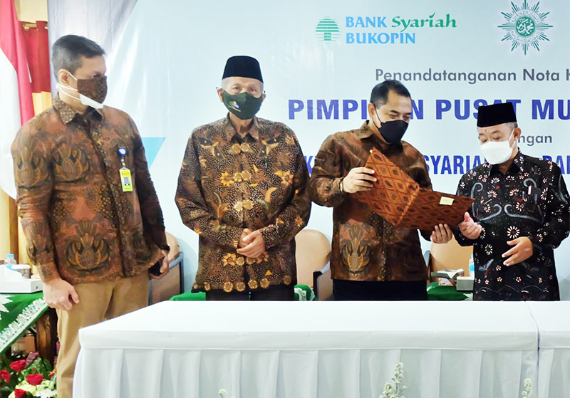 Membangun Sistem Informasi Keuangan Muhammadiyah Secara Real Time Online