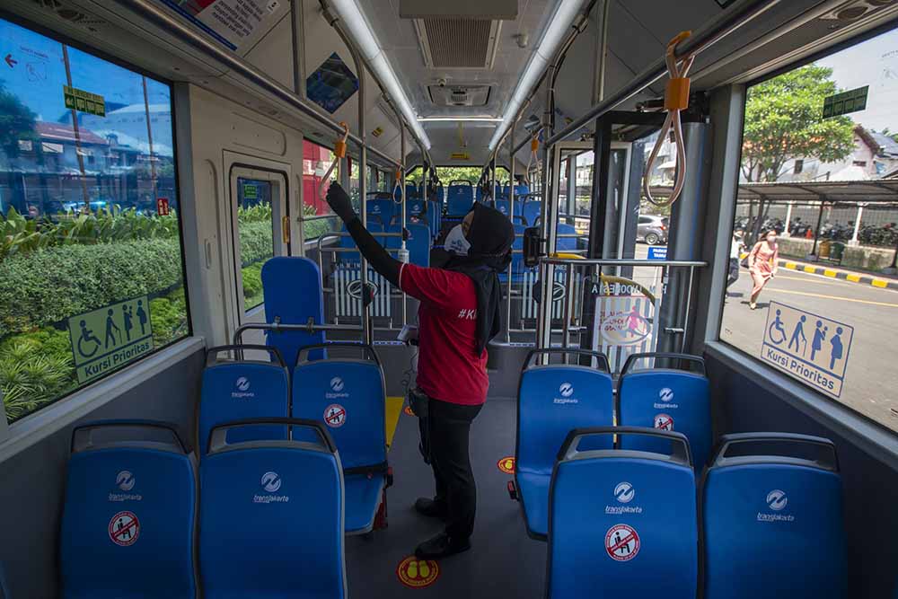 Ujicoba Bus Listrik Trans-Jakarta