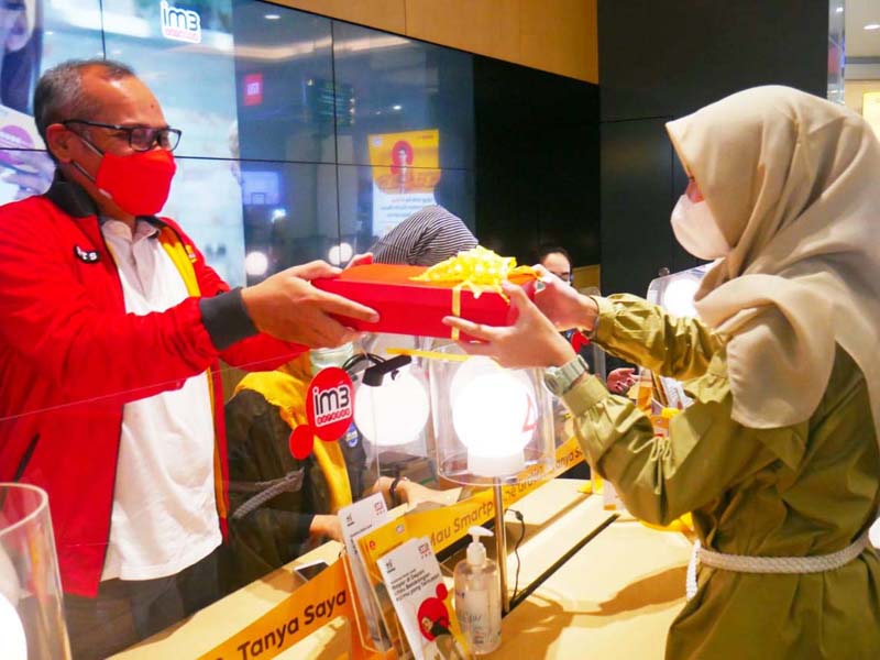 Indosat Ooredoo Peringati Hari Pelanggan Nasional