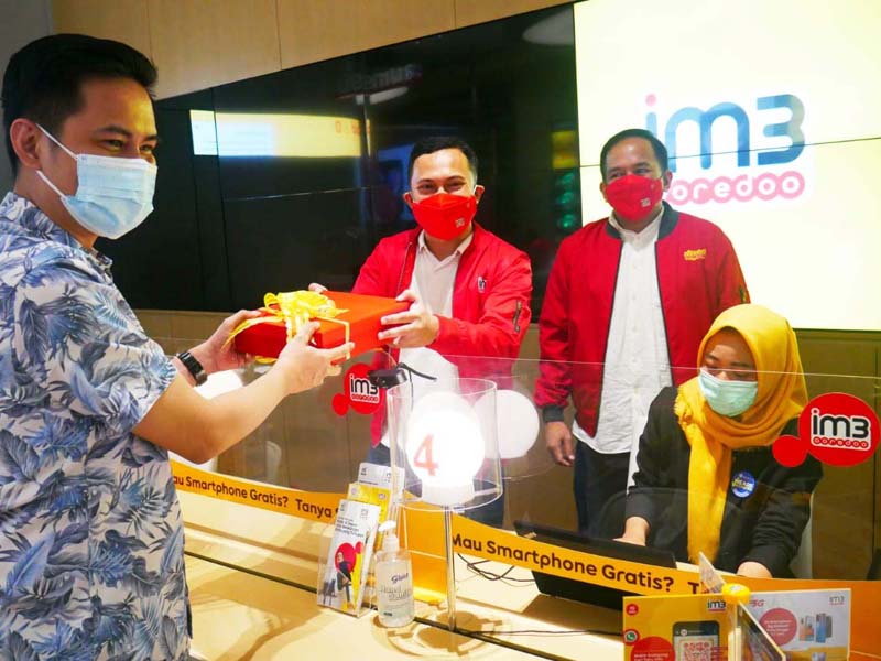 Indosat Ooredoo Peringati Hari Pelanggan Nasional