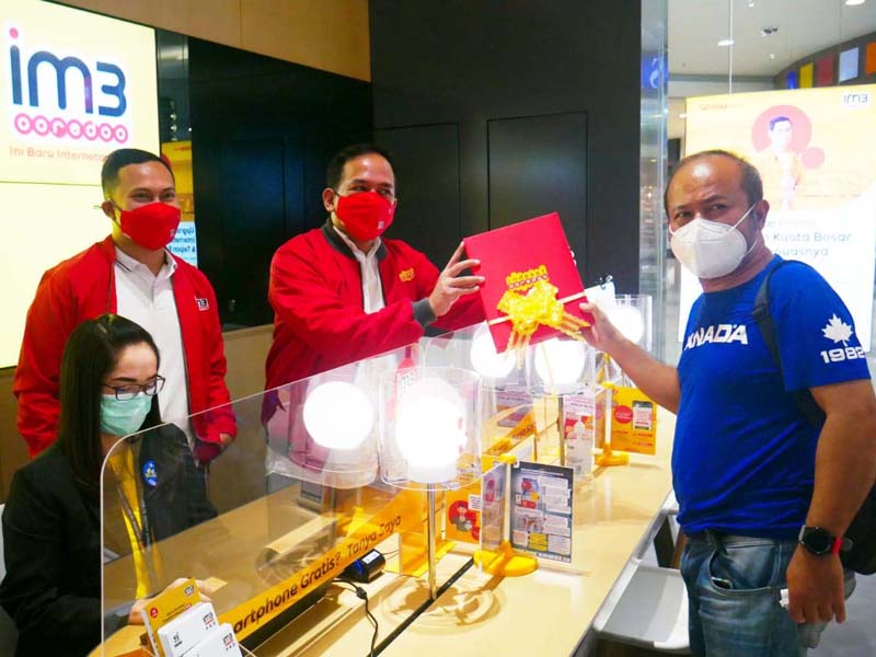 Indosat Ooredoo Peringati Hari Pelanggan Nasional