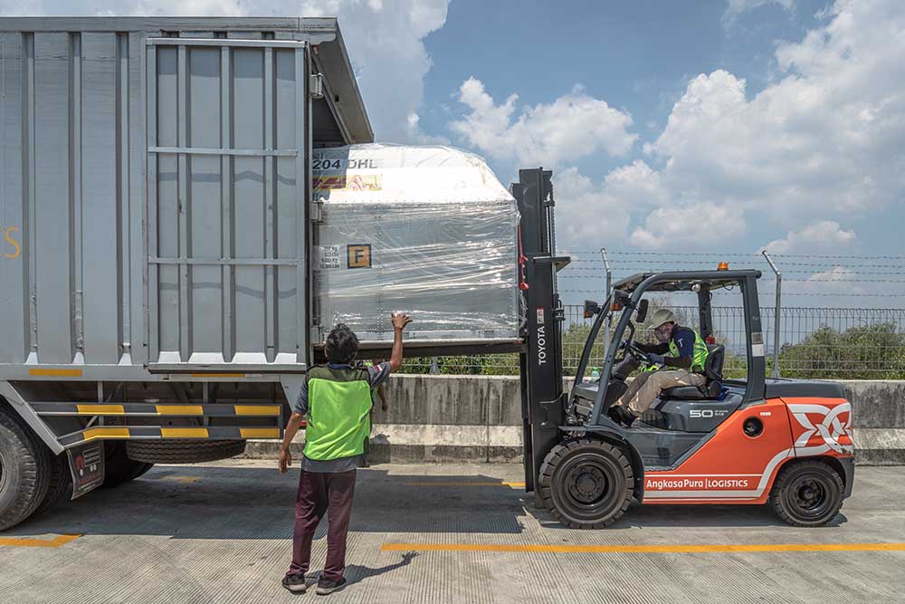 Kedatangan dan Distribusi Vaksin di Jateng dan DIY