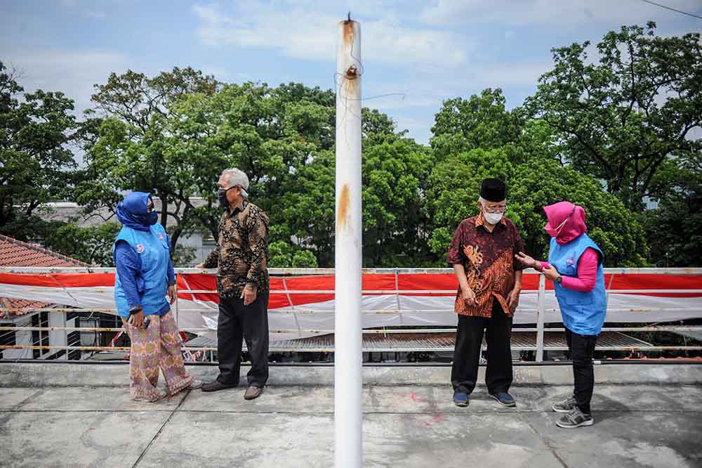 Program Sekolah Untuk Lansia