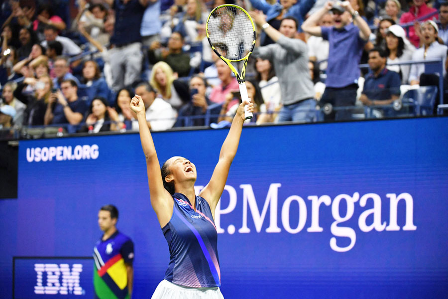 Leylah Fernandez Tumbangkan Juara Bertahan US Open Naomi Osaka