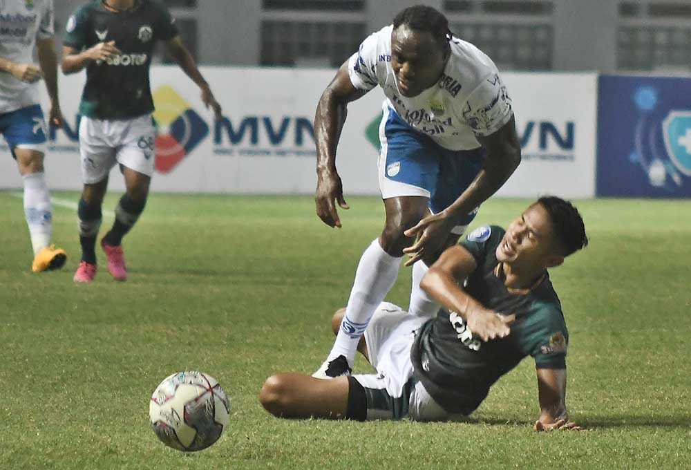Persikabo 1973 Tahan Imbang Persib Bandung