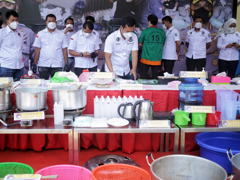 Laboratorium Industri Jaringan Narkoba Internasional