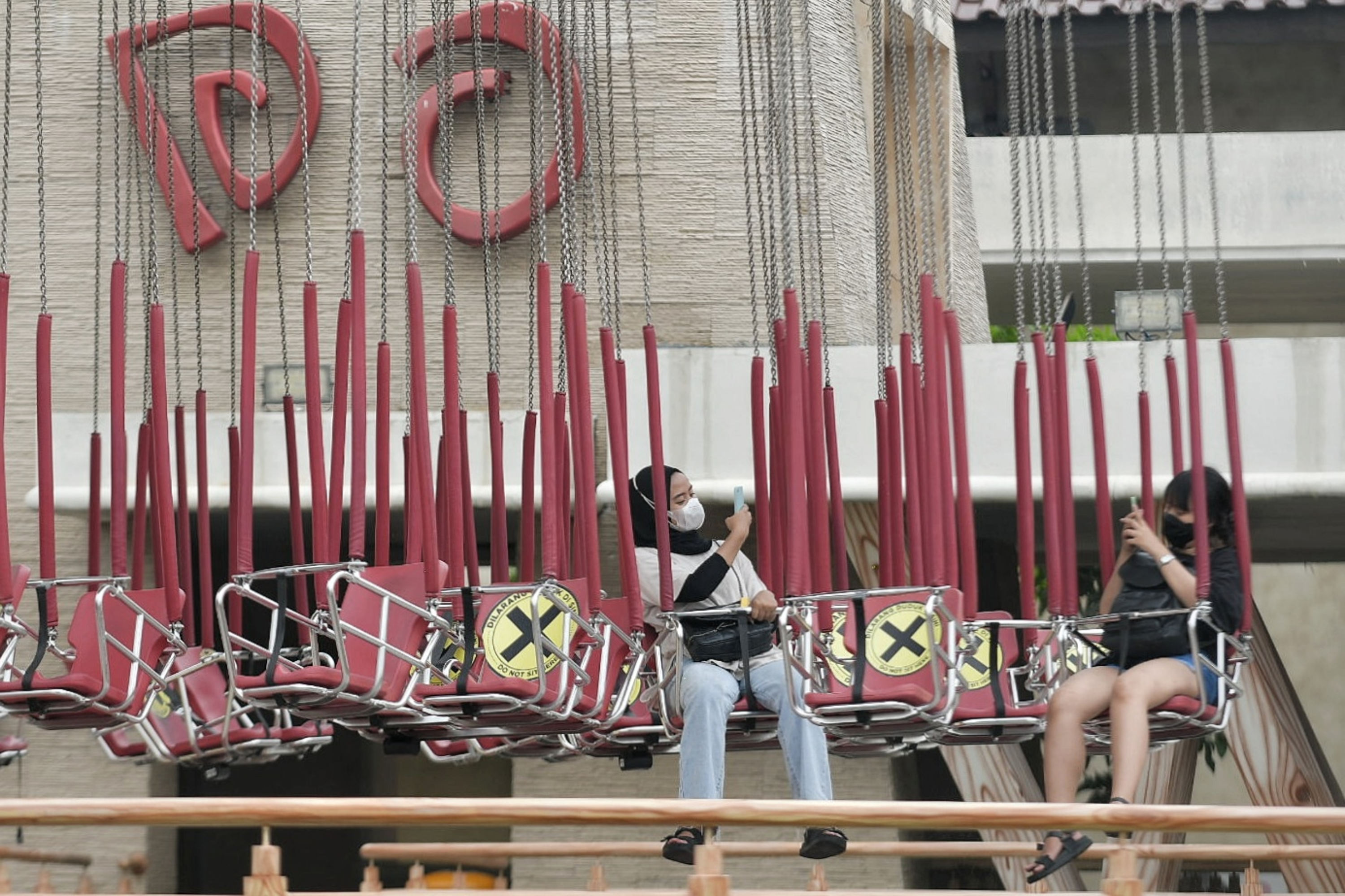 Kawasan Wisata Ancol Kembali Buka