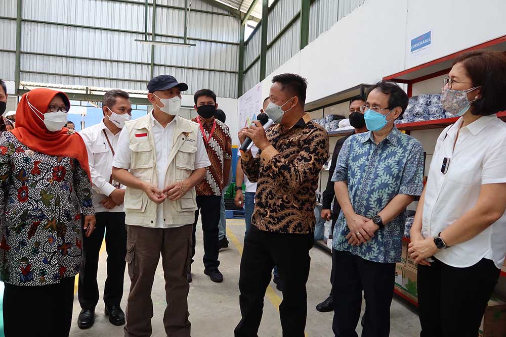 Menteri Koperasi Kunjungi UMKM Binaan YDBA di Tegal