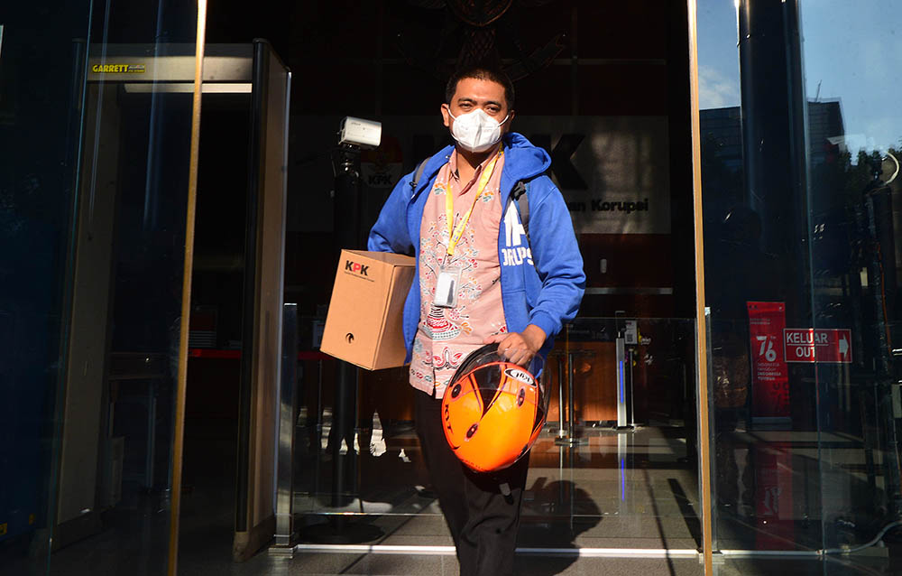 Tinggalkan Gedung KPK