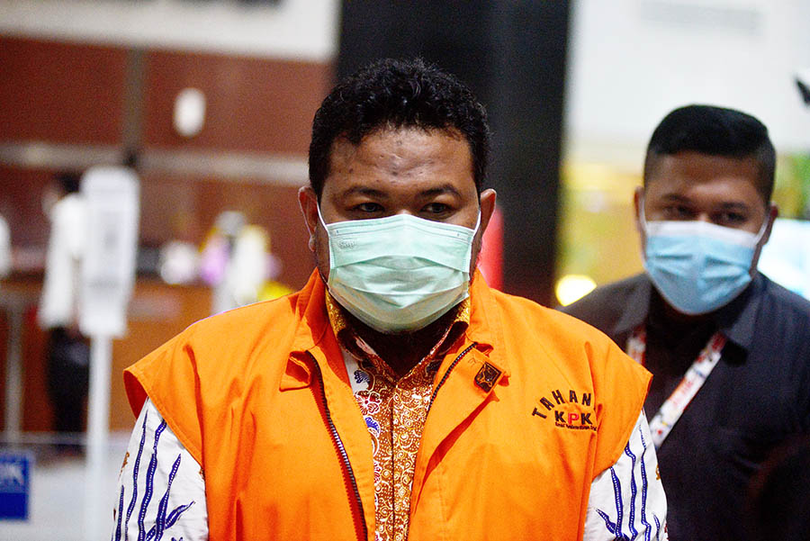 Menyuap Penyidik KPK, M Syahrial Divonis 2 Tahun Penjara 