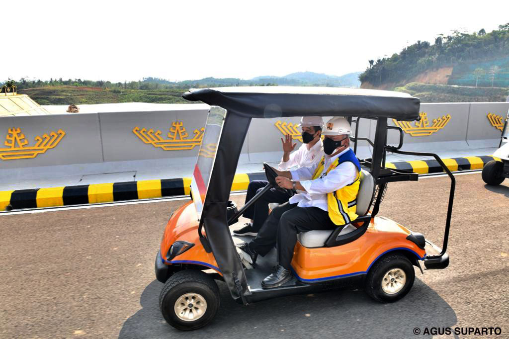 Presiden Joko Widodo Meresmikan Bendungan Way Sekampung