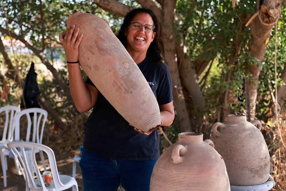 Penemuan Kompleks Industri Wine Berusia 1.500 tahun 