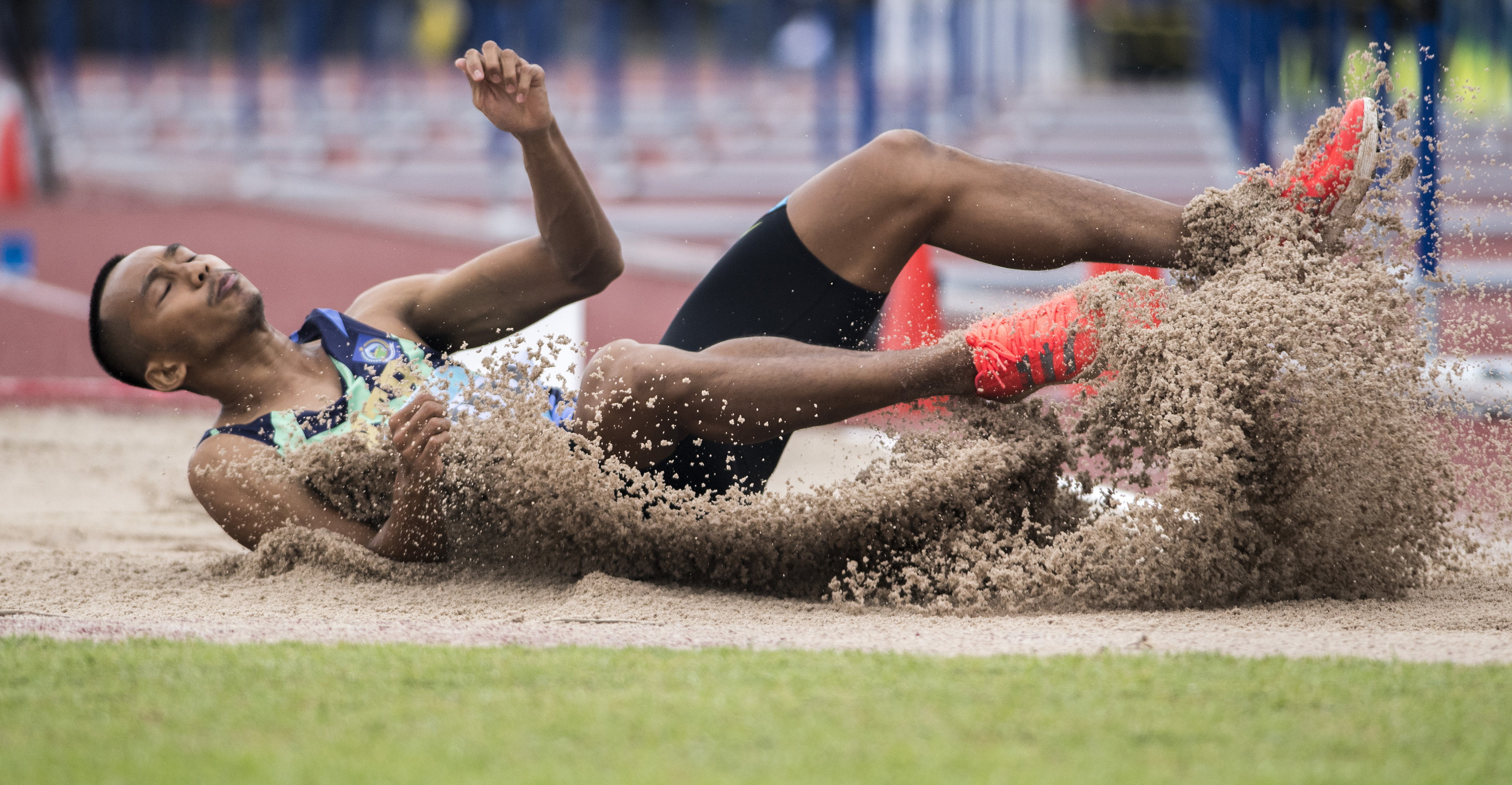 Sapwaturrahman Juara Lompat Jauh PON Papua