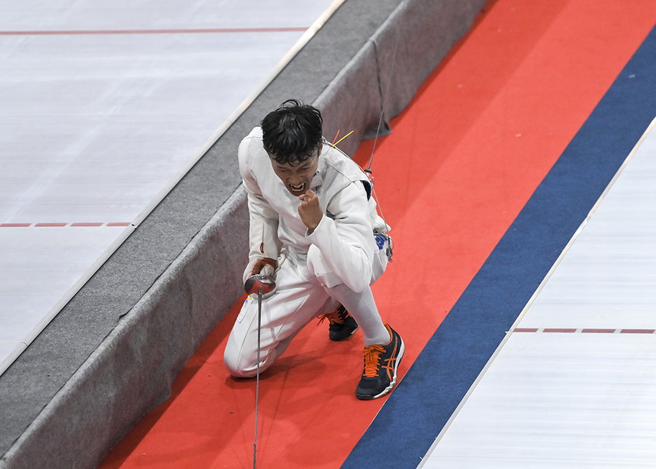Riau Raih Emas Anggar kategori Floret Individual Putra