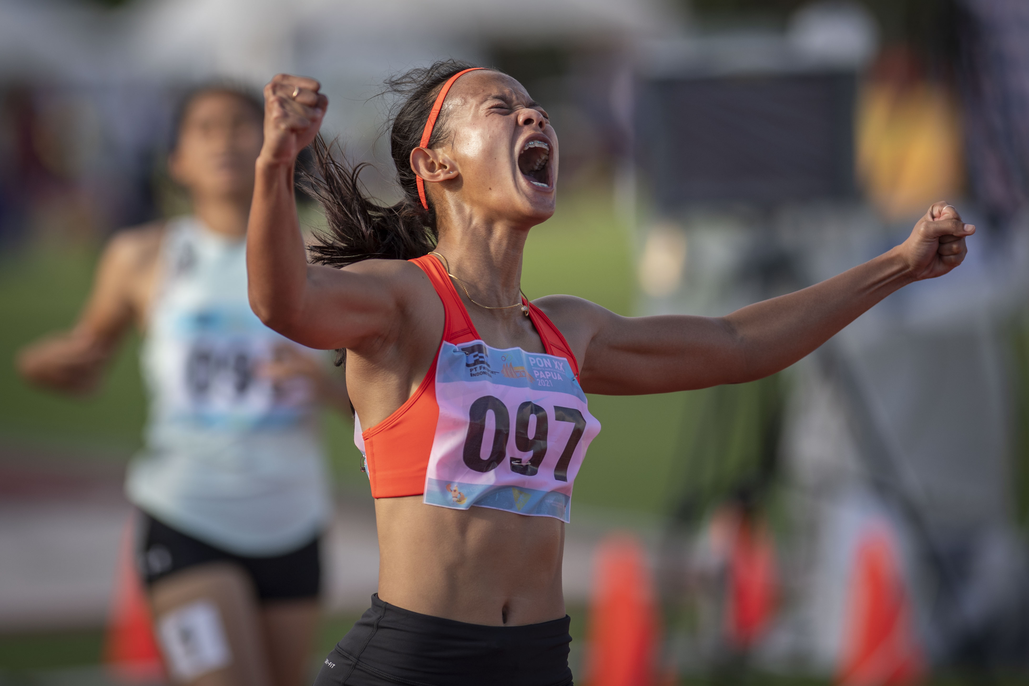 Tyas Murtiningsih Raih Emas Lari 100 Meter PON Papua untuk Jawa Barat