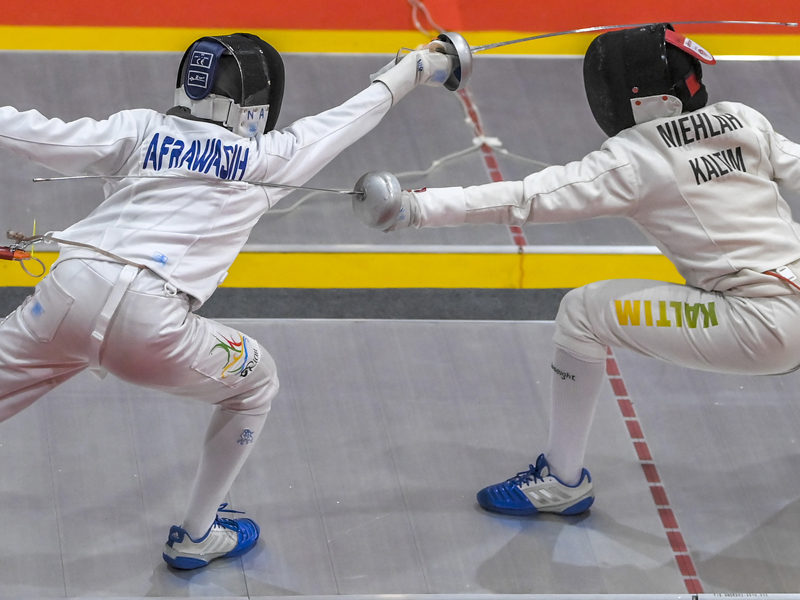 Riau Raih Emas Anggar Katagori Degen Beregu Putri