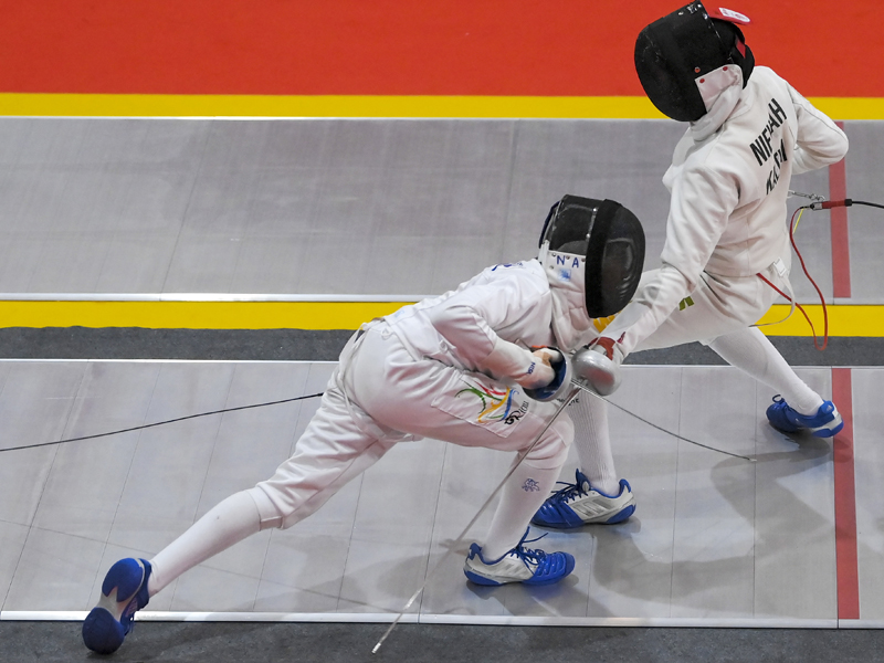 Riau Raih Emas Anggar Katagori Degen Beregu Putri