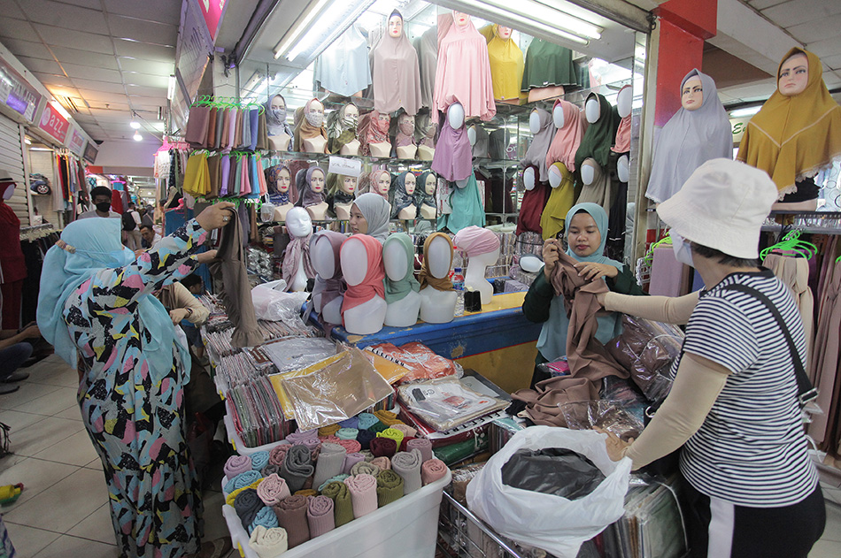 Kegiatan Perekonomian di Pasar Tanah Abang