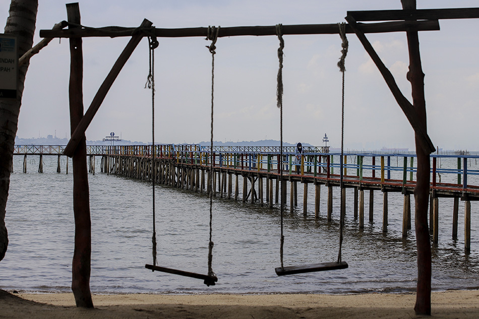 Uji Coba Pembukaan Kawasan Wisata Batam dan Bintan 
