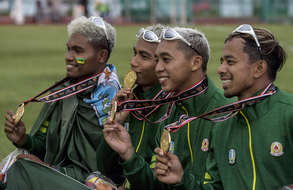 Jatim Raih Medali Emas Lari Estafet 4x100 meter Putra PON 