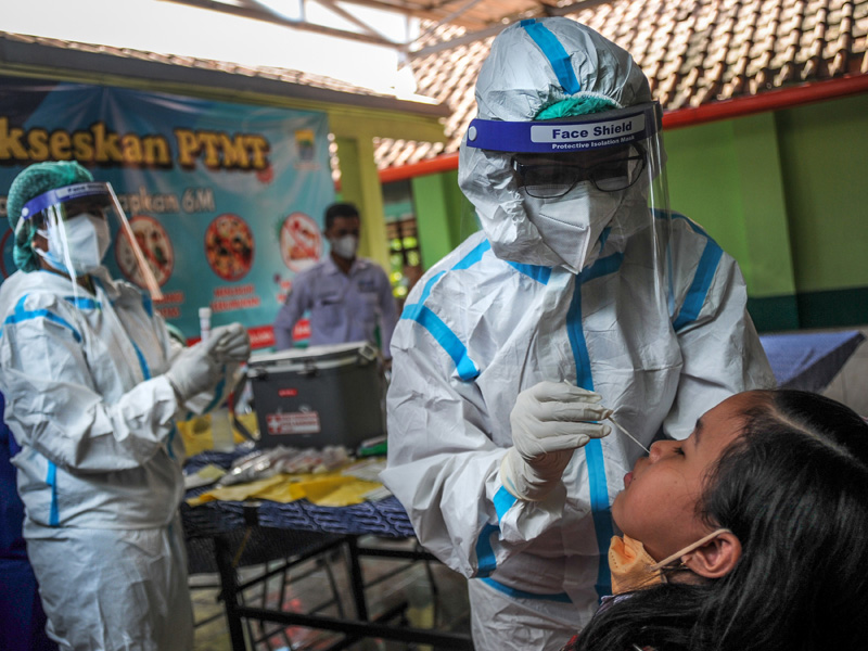 Tes Antigen Acak Bagi Siswa SD Di Bandung