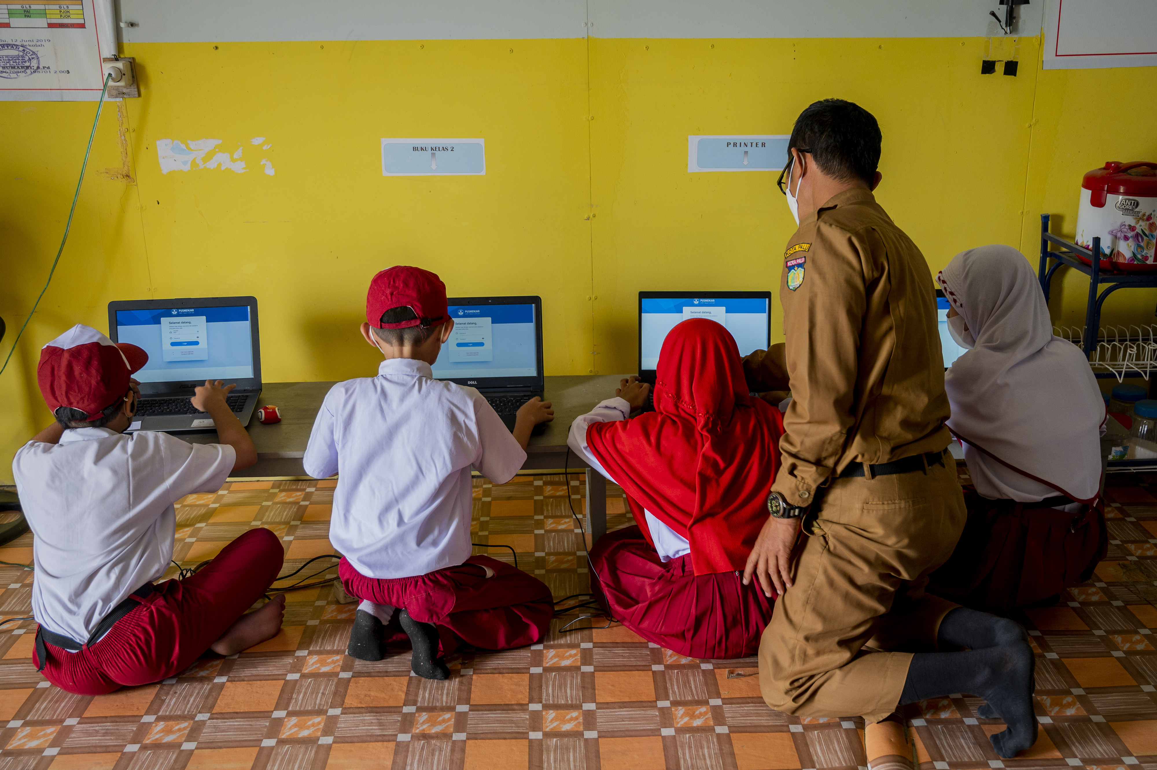 PTM di Sekolah Darurat Bencana 