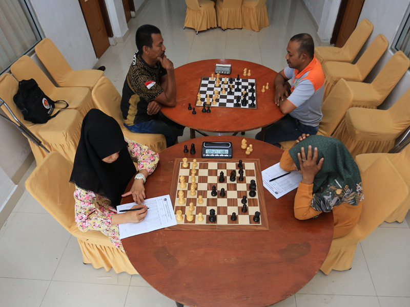 Latihan Atlet Catur Paralimpik Aceh
