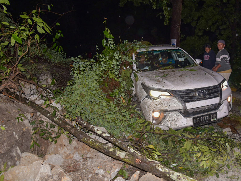 Tanah Longsor Di Sibolangit