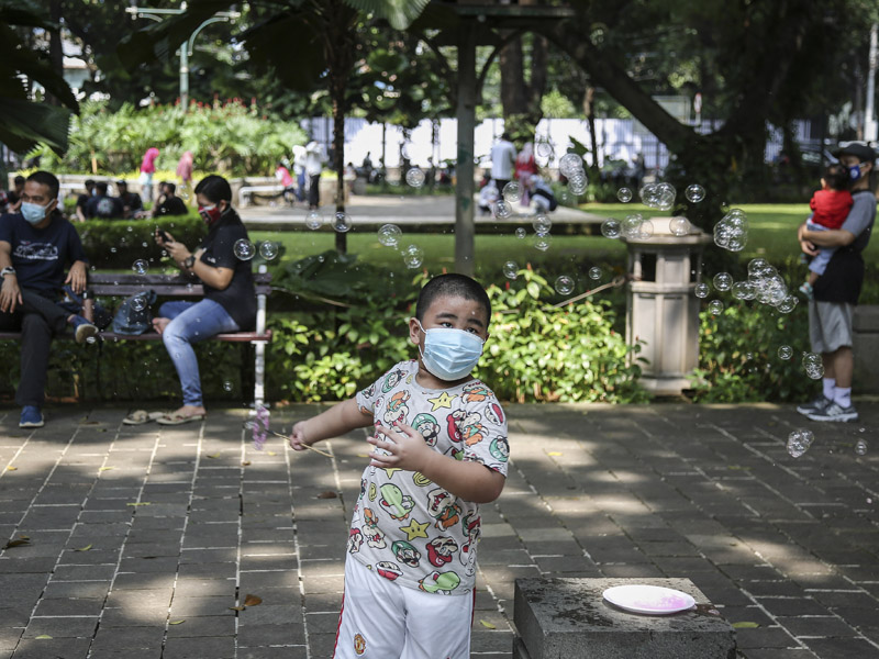 Pembukaan Kembali Taman Di Jakarta