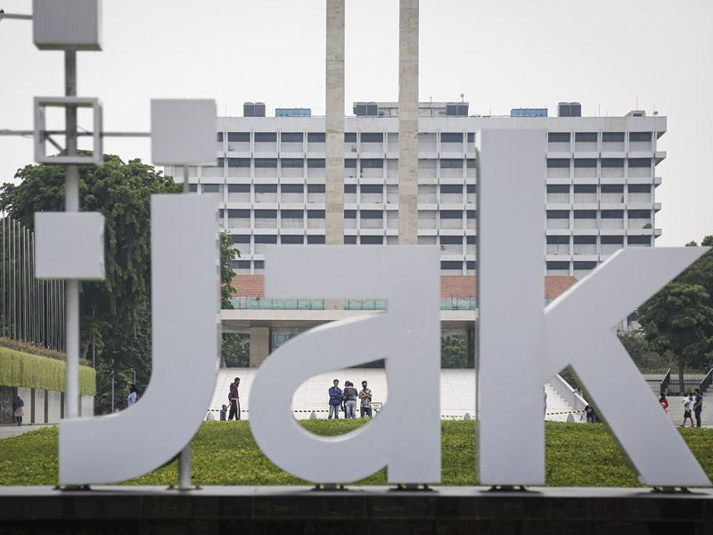 Pembukaan Kembali Taman Di Jakarta