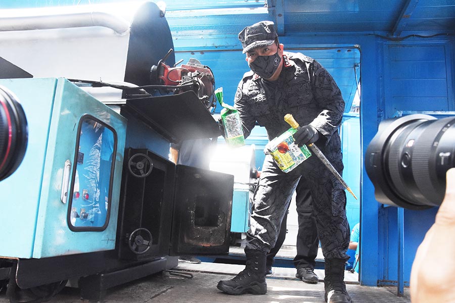 BNN Musnahkan 465 Kg Sabu dan 113 Kg Ganja