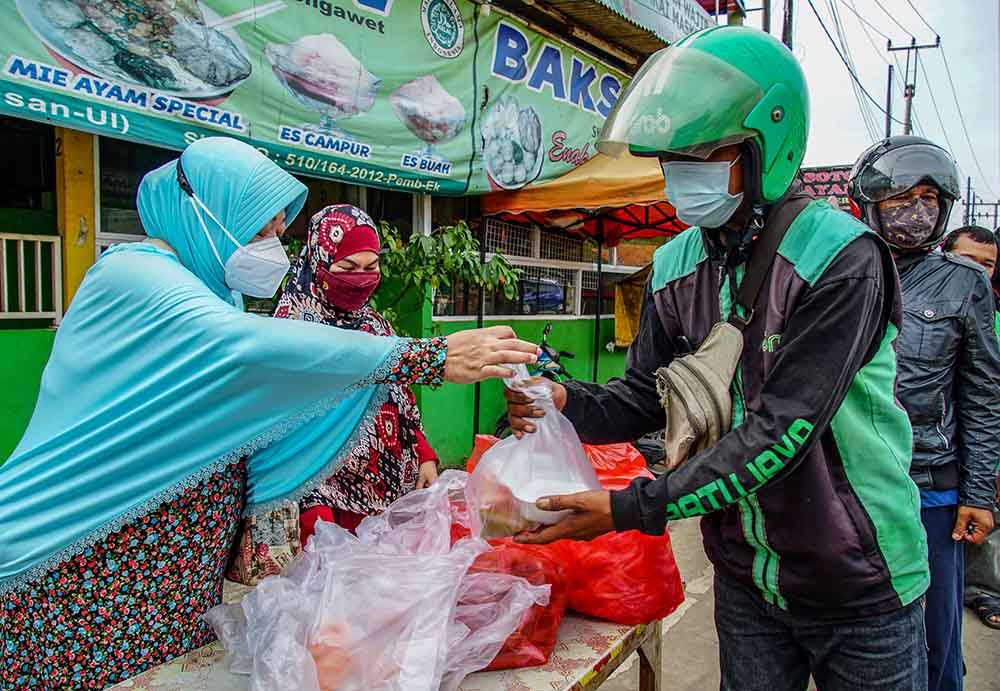 Bubur Ayam Gratis Setiap Hari