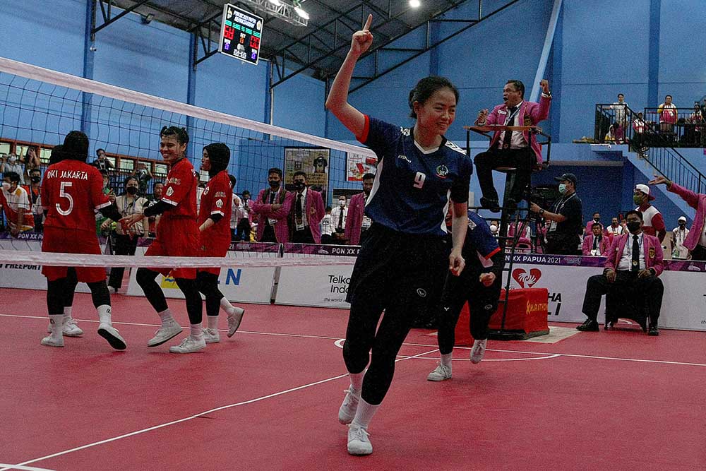 Takraw Putri Sulses Raih Emas