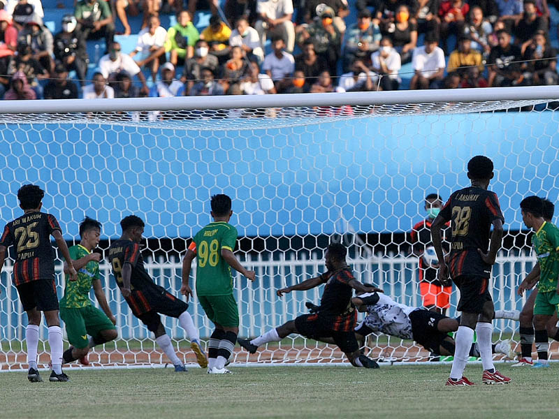 Sepak Bola Papua Singkirkan Kalimantan Timur