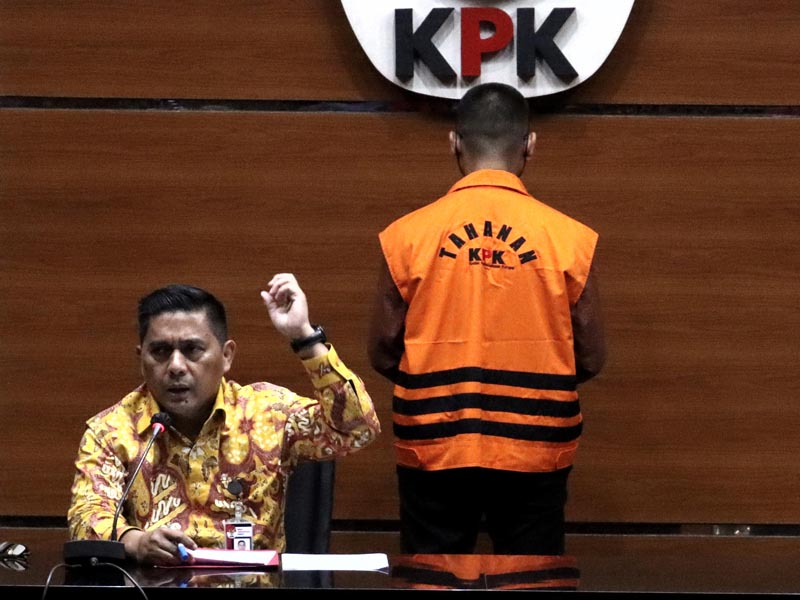Penahanan Tersangka Baru KPK