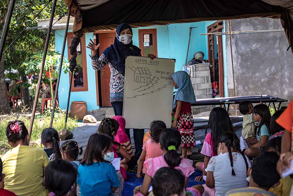 Korban Terdampak Gempa Swarm