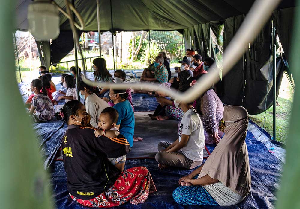 Korban Terdampak Gempa Swarm