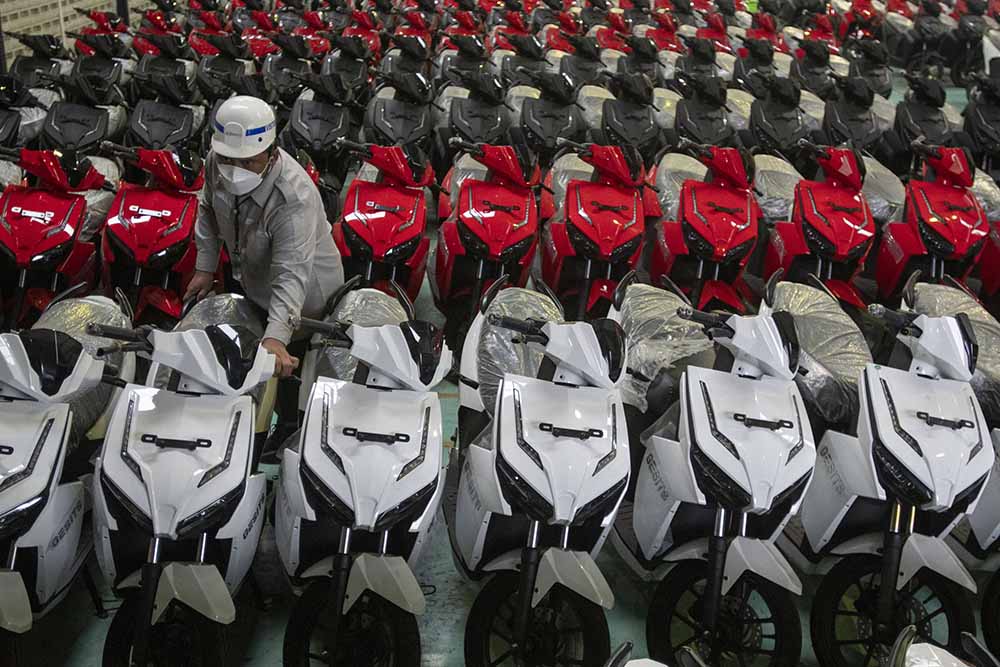 Produksi Sepeda Motor Listrik