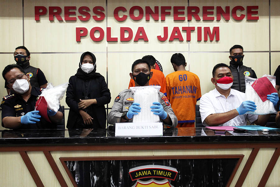 Polisi Bongkar Pengiriman Tiga Paket Sabu Seberat 6 Kg 