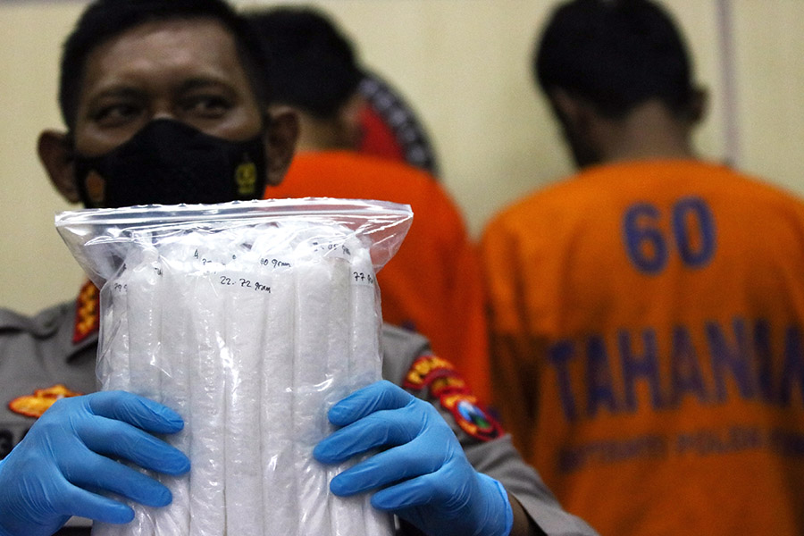 Polisi Bongkar Pengiriman Tiga Paket Sabu Seberat 6 Kg 