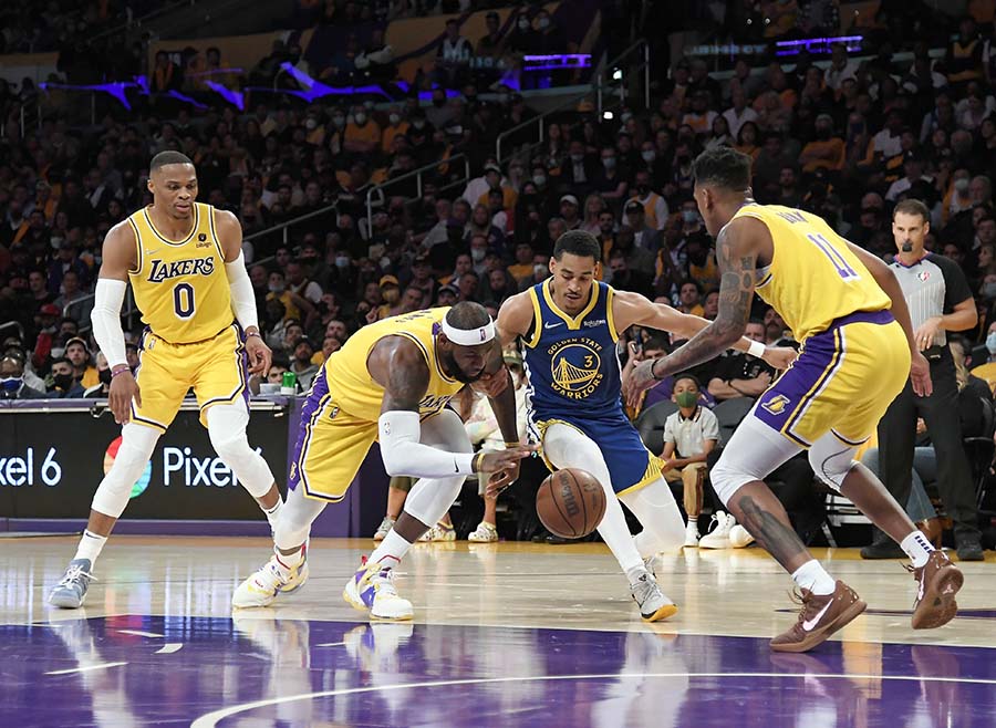 LA Lakers vs Golden State Warriors di Laga Pembuka NBA 2021-2022