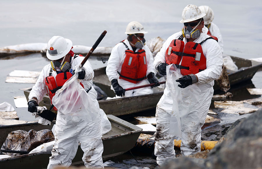 Bencana Kerusakan Besar Akibat Tumpahan Minyak di California 