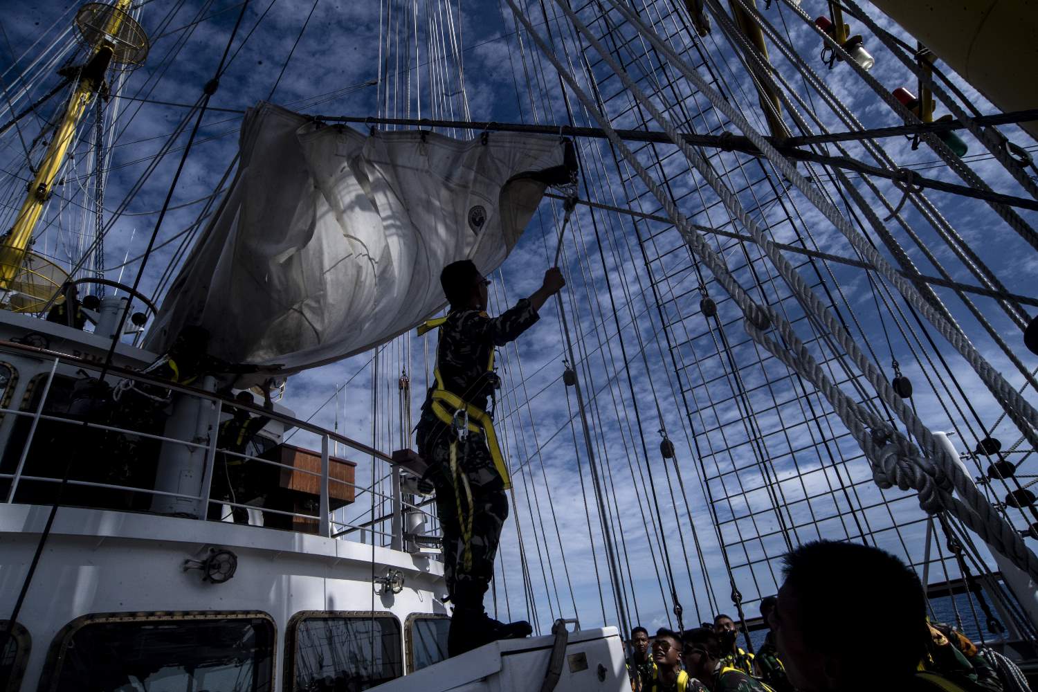 Ujian Mengembangkan Dan Melipat Layar