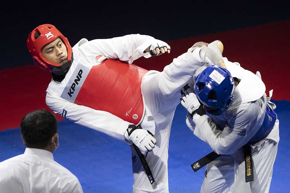 Taekwodoin Putra Jabar Raih Emas