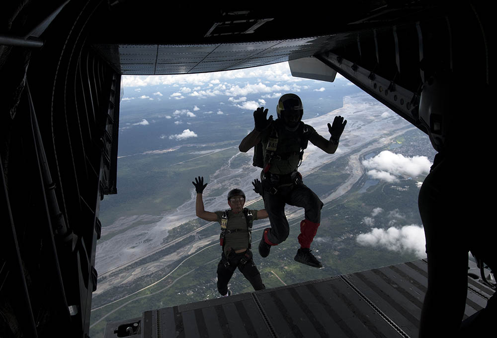 Terjun Payung Kelas Antarparasut